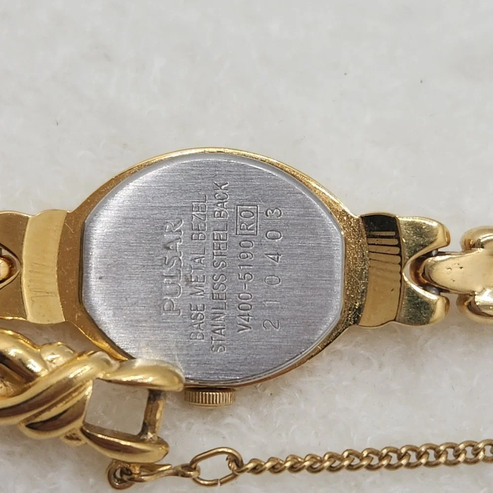 Dainty Pulsar Dress Watch Twisted Link Bracelet Minimalist Old Money READ